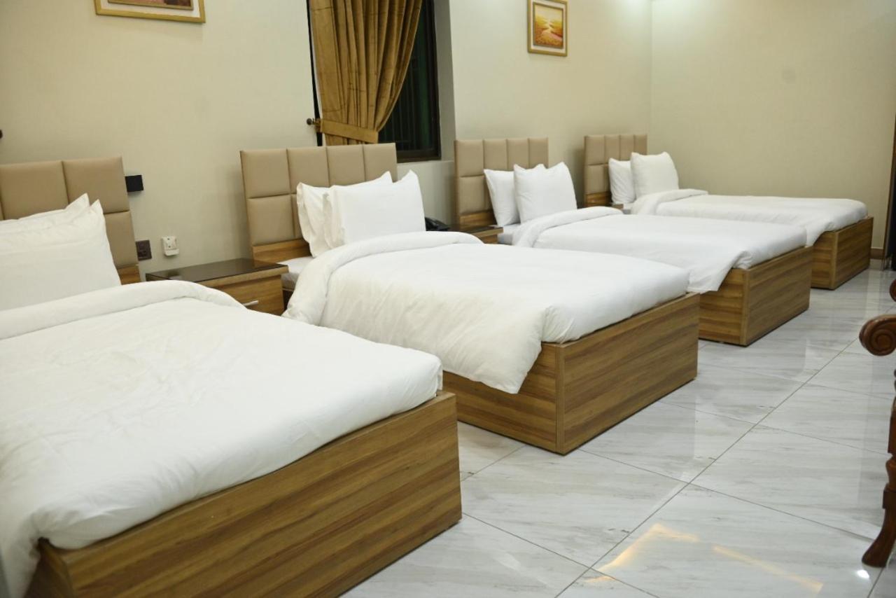 Hotel Pearl Inn Karachi Exteriör bild