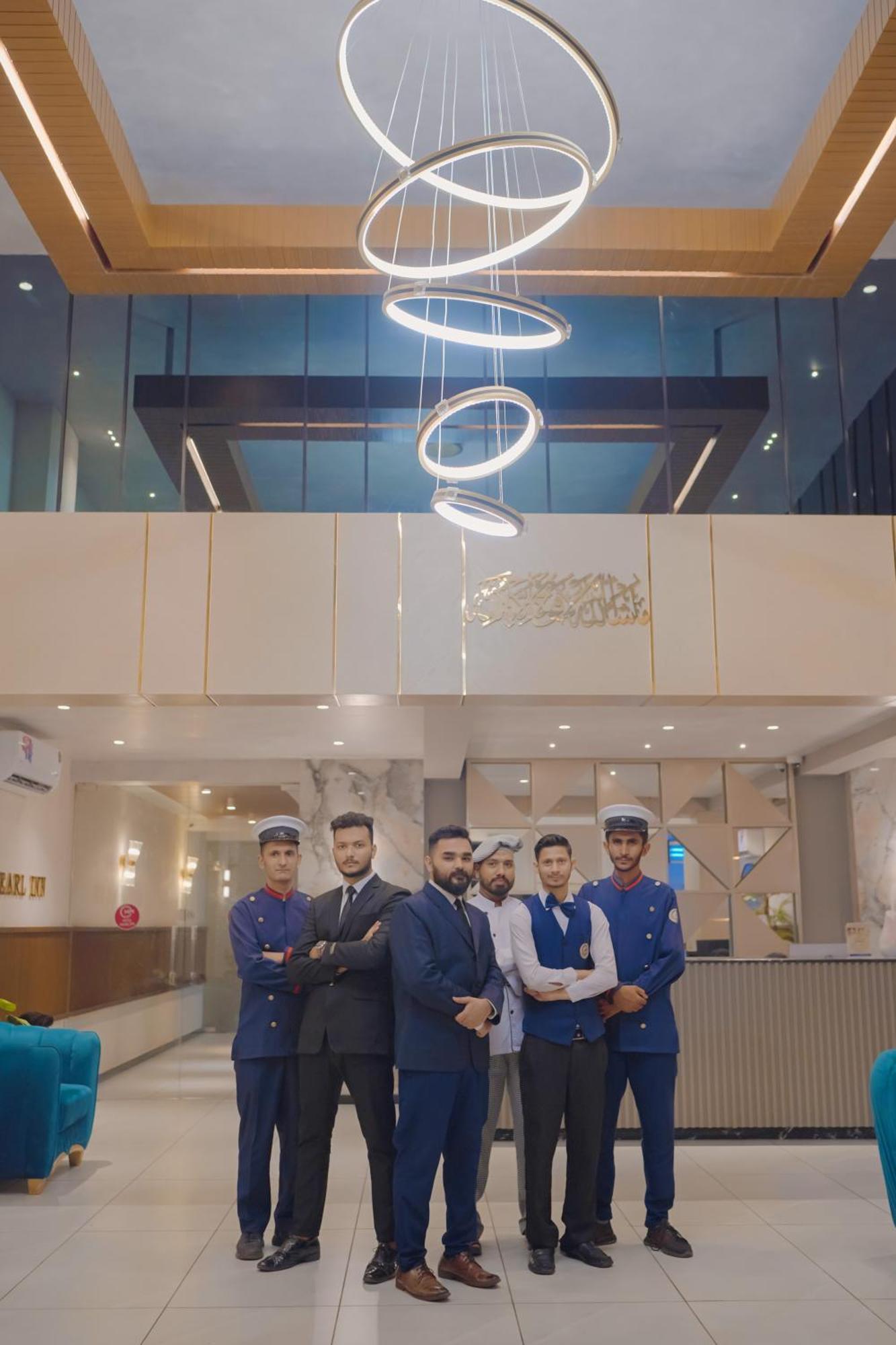 Hotel Pearl Inn Karachi Exteriör bild